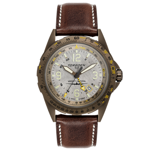 T17 Flying Fortress GMT | 44mm, Vintage Leather Strap